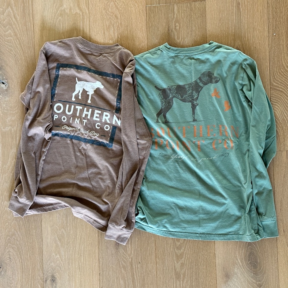 (2) Adult Southern Point Co. Long Sleeve Tee's (AXS)
